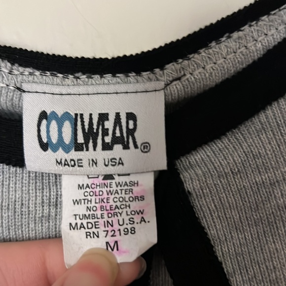 NWT kids cool wear cardigan size: M - Picture 2 of 3